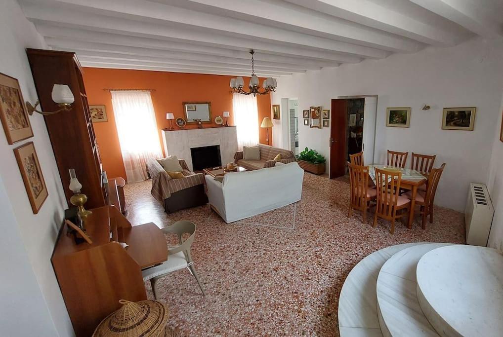 Villa Elea Толон Экстерьер фото